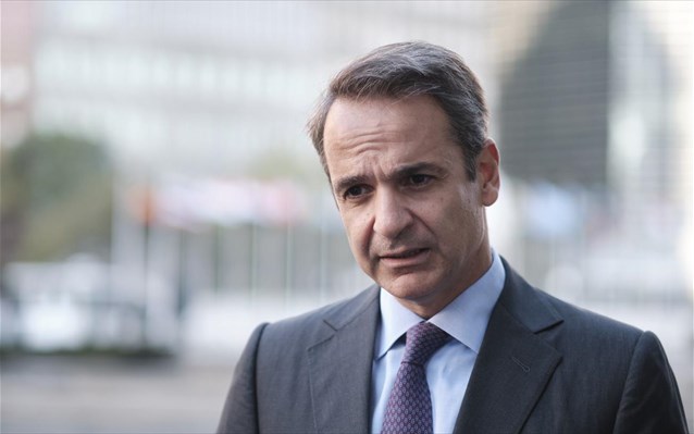 “Η λύρα τους θρηνεί τον ξεριζωμό και το δοξάρι τραγουδά ελπίδα”