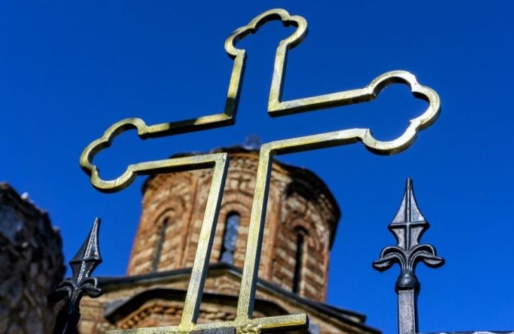 Βεβήλωσαν τον Ναό της Αγίας Πέτκας στο Κοσσυφοπέδιο