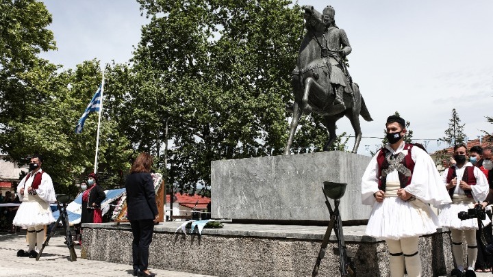 Τίμησε τη μνήμη του Καραϊσκάκη η Πρόεδρος της Δημοκρατίας