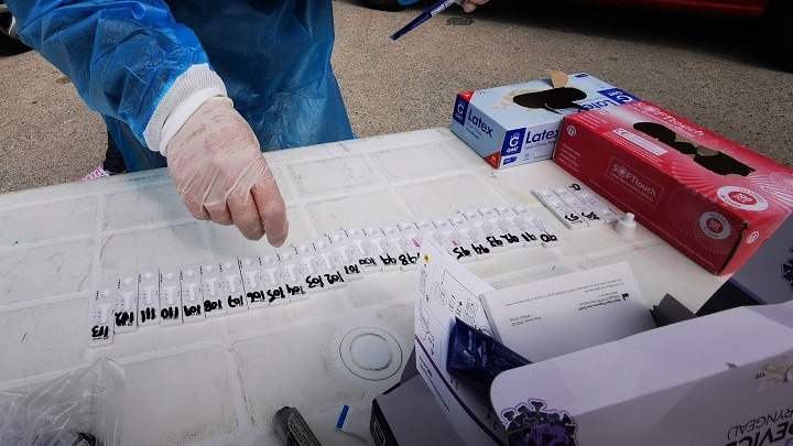 Κορωνοϊός: 2.489 νέα κρούσματα, 70 θάνατοι, 707 οι διασωληνωμένοι