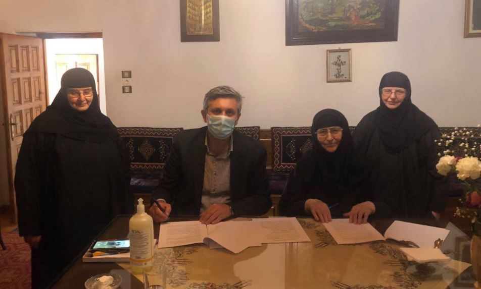 Δωρεά από την Ιερά Μονή Κάτω Παναγιάς στο Δήμο Αρταίων