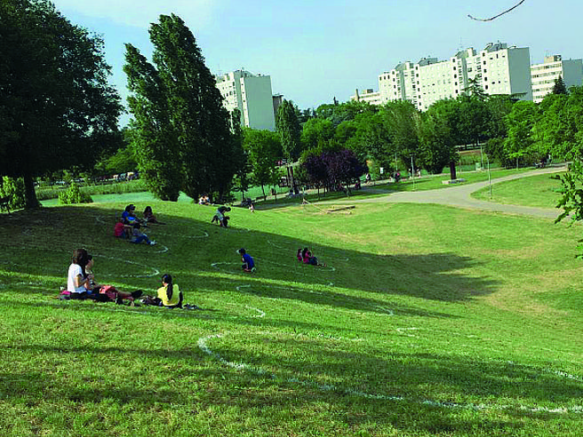 Η Μπολόνια της Ιταλίας τιμά τον Σολωμό και τον Σεφέρη