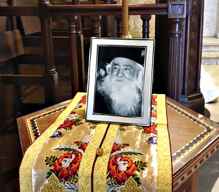 Η ΦΩΤΟΓΡΑΦΙΑ ΤΗΣ ΗΜΕΡΑΣ: Ο π. Ανανίας ολόκληρης της Γης