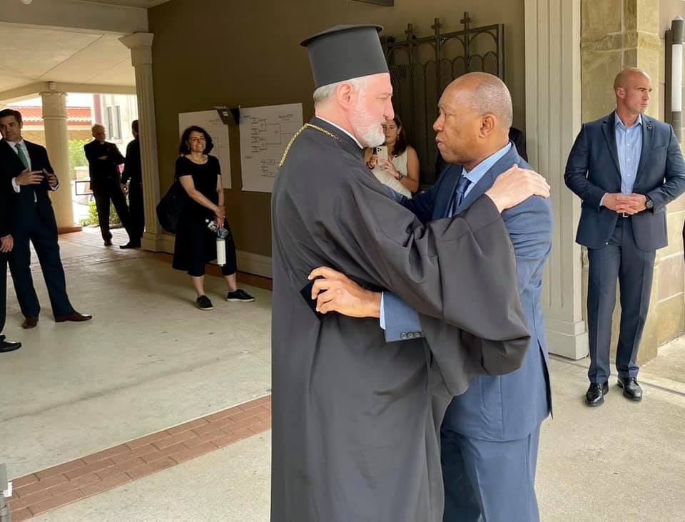 Συνάντηση Αρχιεπισκόπου Αμερικής με τον Δήμαρχο του Χιούστον