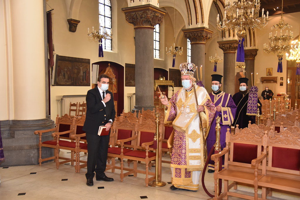 Ο Μαργαρίτης Σχοινάς στην Ακολουθία του Επιταφίου στις Βρυξέλλες