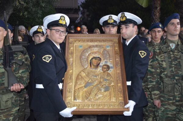 Και στον Πειραιά τιμάται η Παναγία η Βηματάρισσα