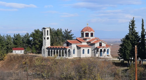 Οι Ανατολικορωμυλιώτες τιμούν την Αγία Τριάδα στην Πέλλα