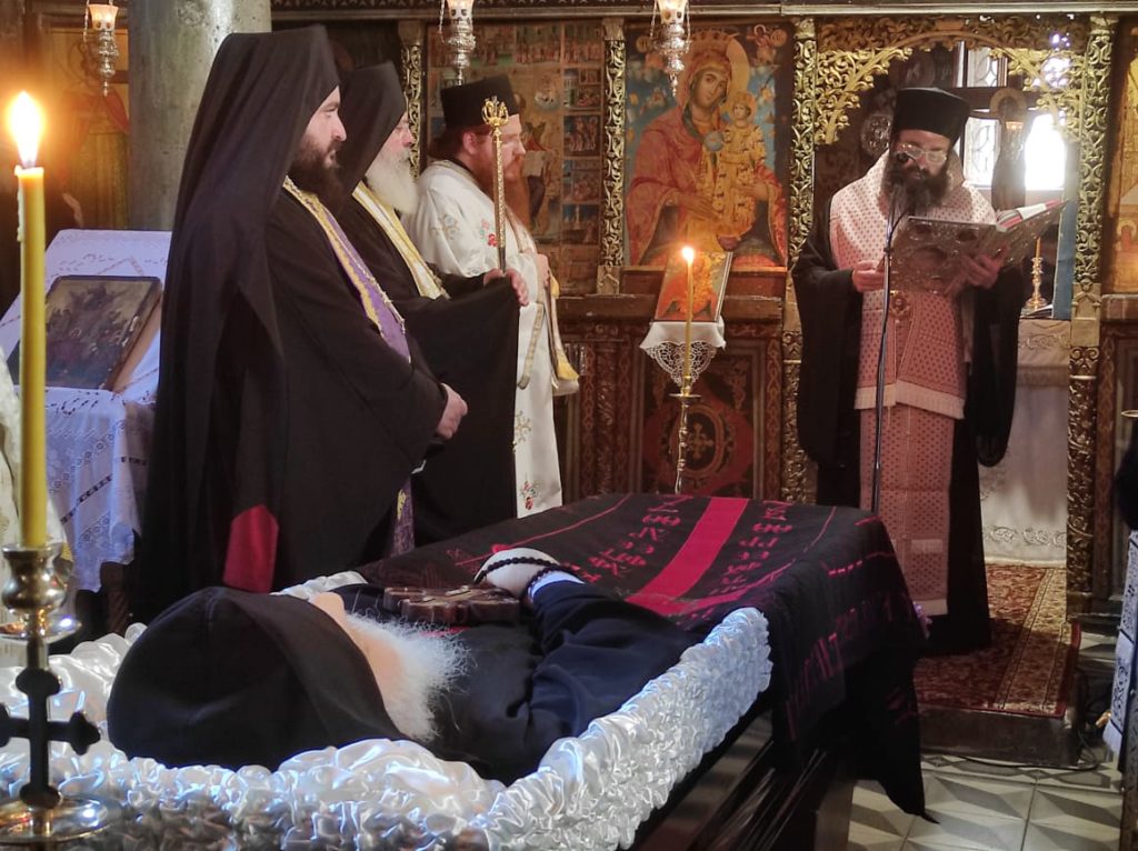 Εξόδιος Μοναχού Θεοδοσίου στις Βάρσες Μαντινείας