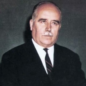 Μπορώ, λοιπόν, να μην ομολογώ ποιος ήμουνα;