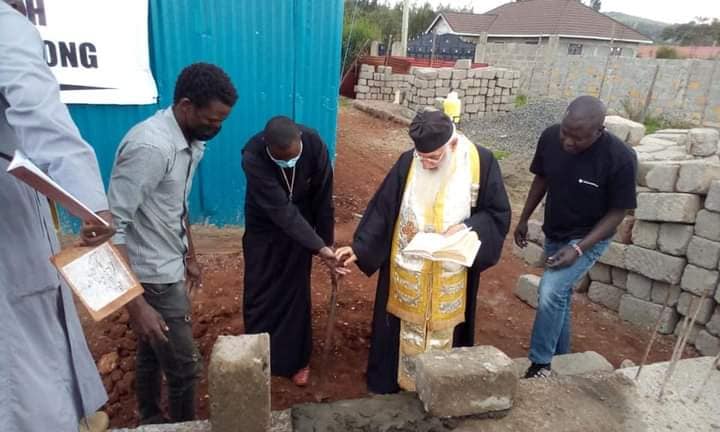 Θεμελίωσε Ναό ο Μητροπολίτης Ναϊρόμπι Μακάριος
