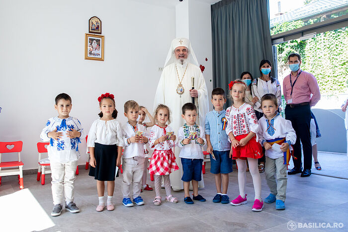 7 tips from Patriarch of Romania on how to raise Orthodox children
