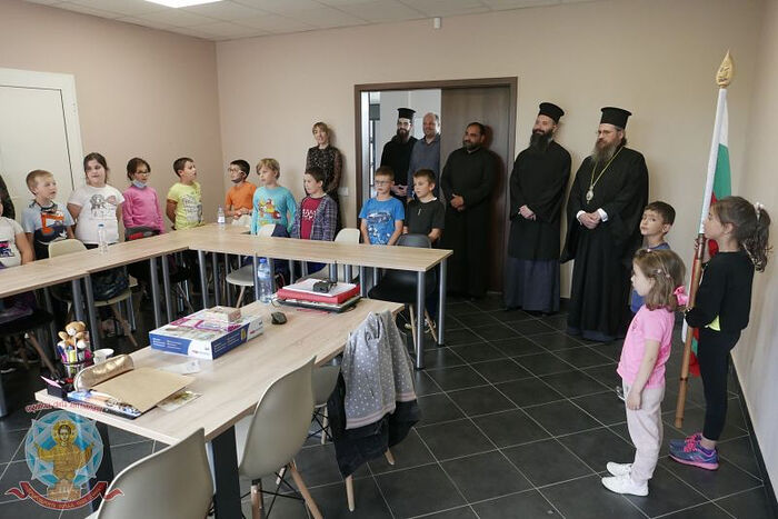 BULGARIAN DIOCESE DONATES THERAPY EQUIPMENT TO CHILDREN’S REHAB CENTER