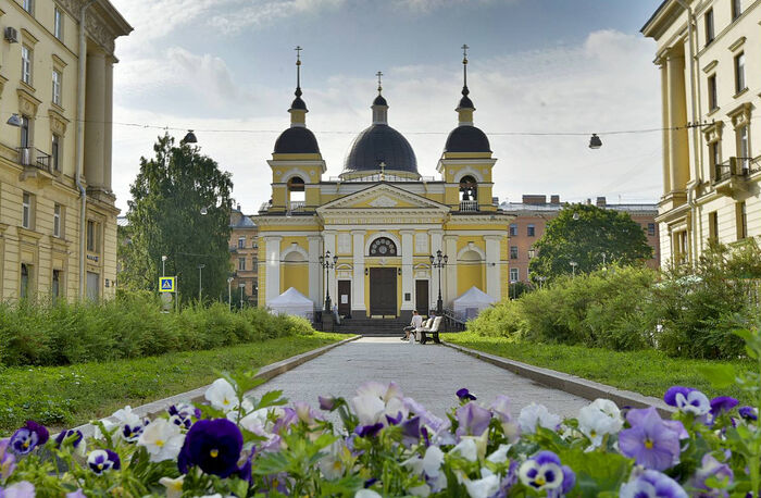 В центре Санкт-Петербурга воссоздан уничтоженный в XX веке храм
