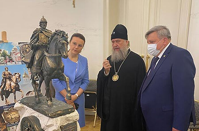 СОСТОЯЛАСЬ ПРЕЗЕНТАЦИЯ ПРОЕКТОВ ПАМЯТНИКА СВЯТОМУ АЛЕКСАНДРУ НЕВСКОМУ, КОТОРЫЙ БУДЕТ УСТАНОВЛЕН В АЛМА-АТЕ