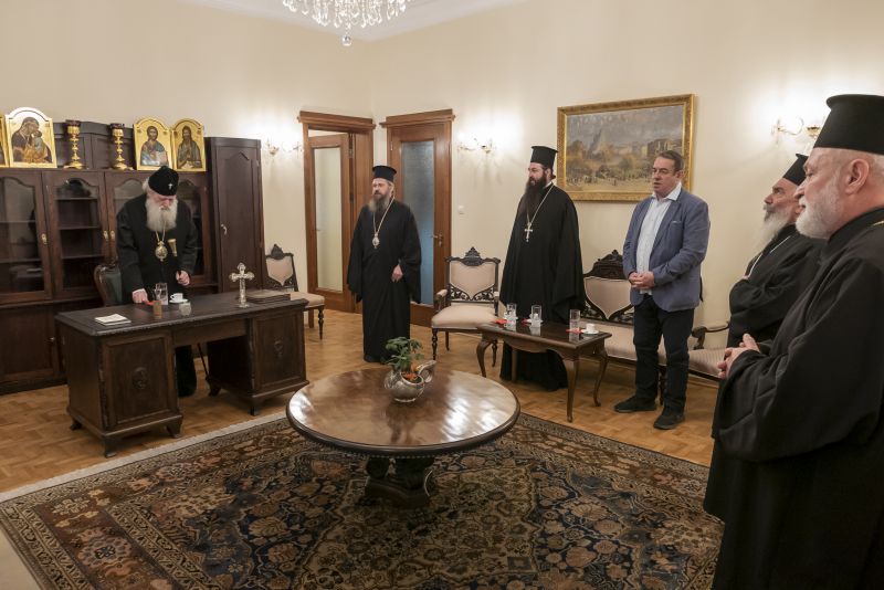 Софийският митрополит и Български патриарх Неофит благослови епархийските съветници в обновения си приемен кабинет