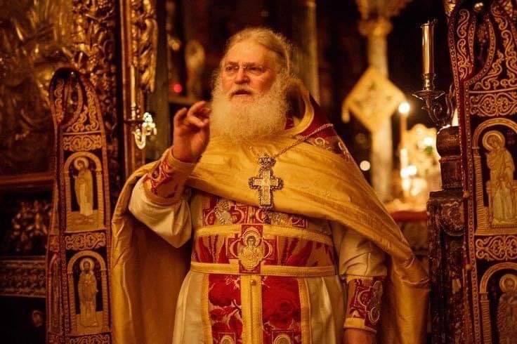 Σταθερή, με σημάδια βελτίωσης η υγεία του Γέροντα Εφραίμ