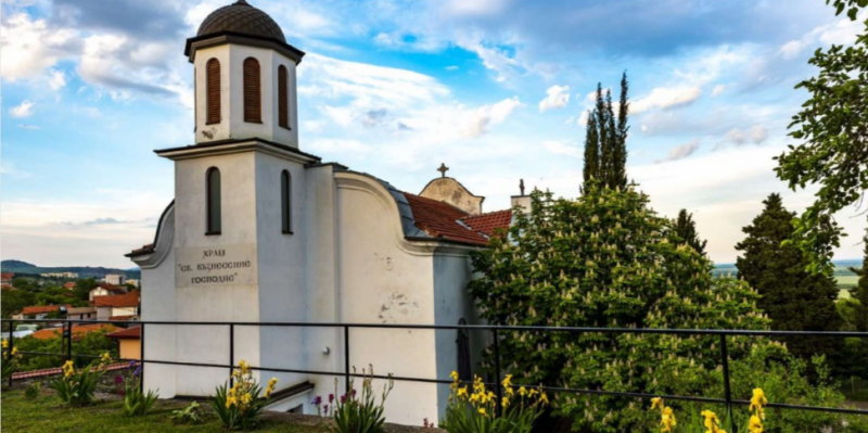 На Възнесение Господне (Спасовден) – митрополит Киприан служи в село Богомилово