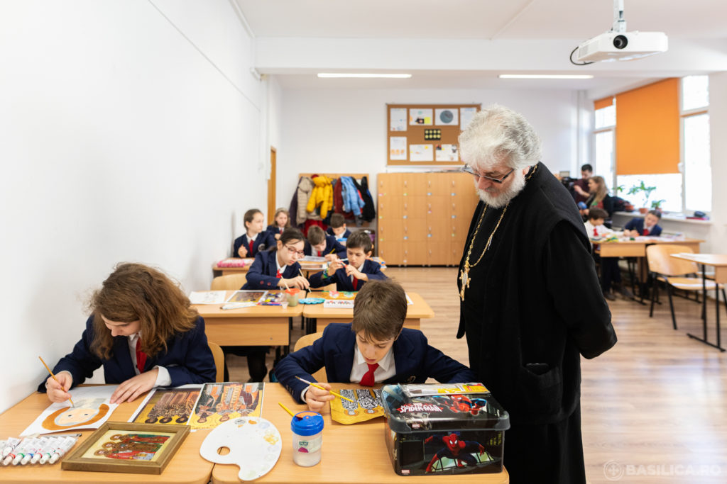 Vasile Bănescu: Biserica este favorabilă oricărui tip de educație cu adevărat (nu imaginar), utilă și autentic formatoare