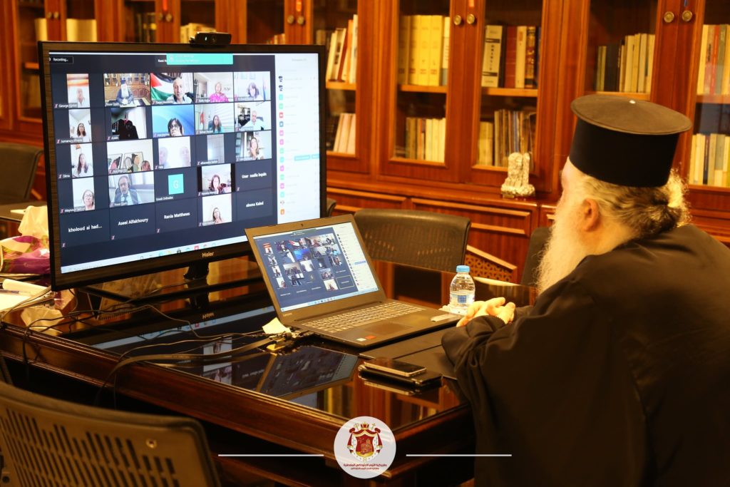 المطران خريستوفوروس يجتمع مع مدارء مدارس البطريركية الأرثوذكسية