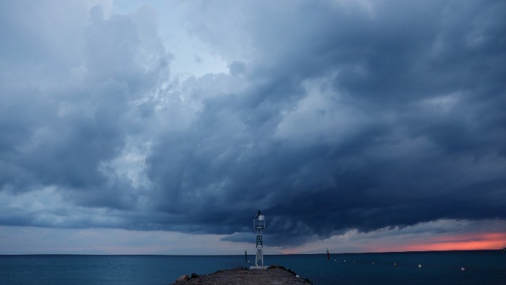 Άστατος και βροχερός ο καιρός και αύριο, Κυριακή