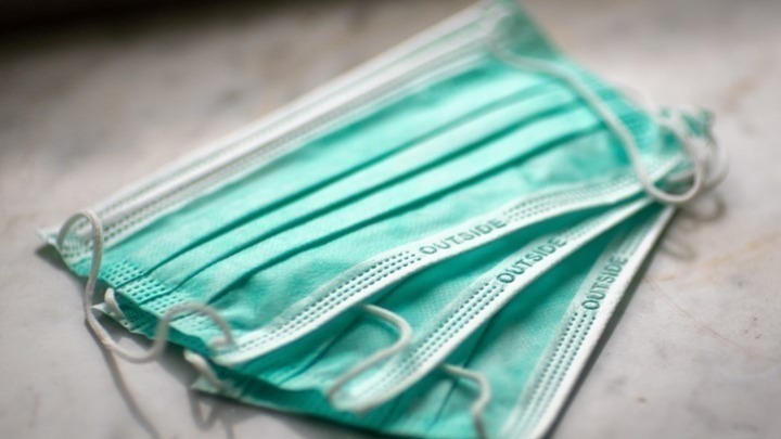 Στις 18:00 οι ανακοινώσεις για τις μάσκες