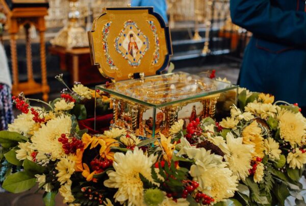 Έλευση Ιερού Λειψάνου Αγίου Λουκά Αρχιεπισκόπου Συμφερουπόλεως