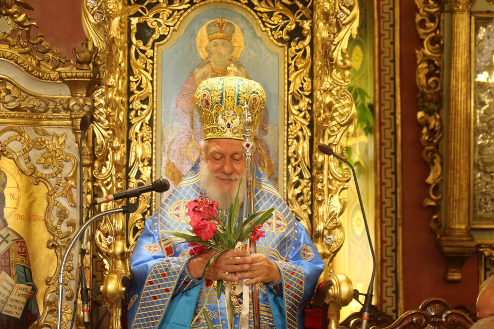 Ο Σύρου Δωρόθεος δέχθηκε τις ευχές Αρχόντων και πιστού Λαού