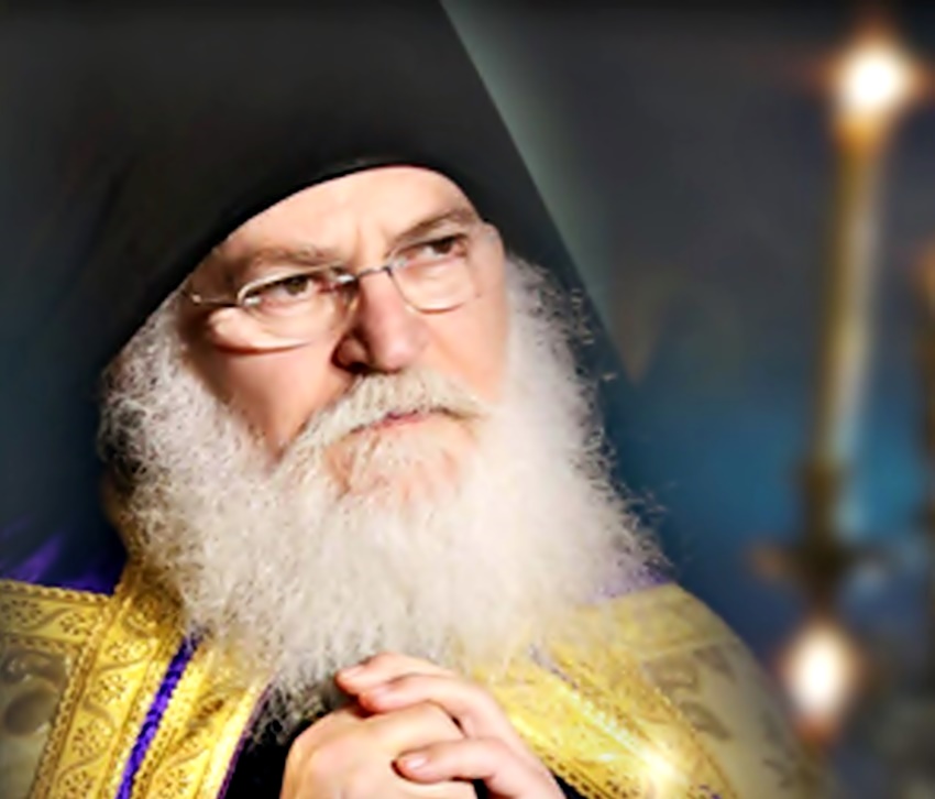 Διασωληνώθηκε ο Γέροντας Εφραίμ