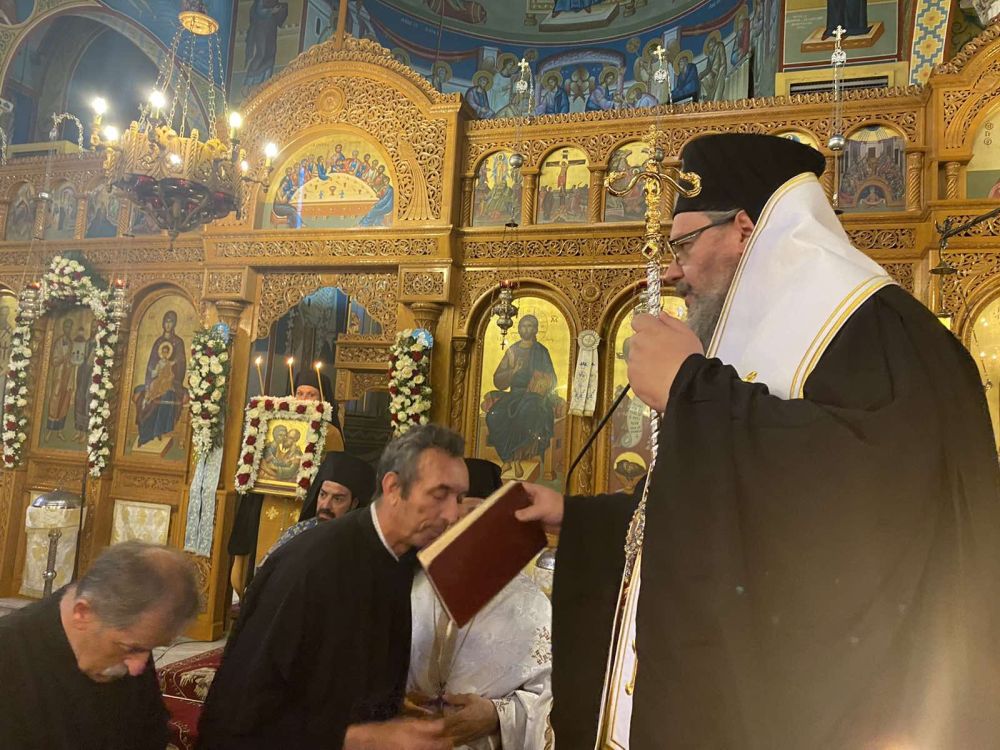 Δύο Αναγνώστες χειροθέτησε ο Μητροπολίτης Λαρίσης