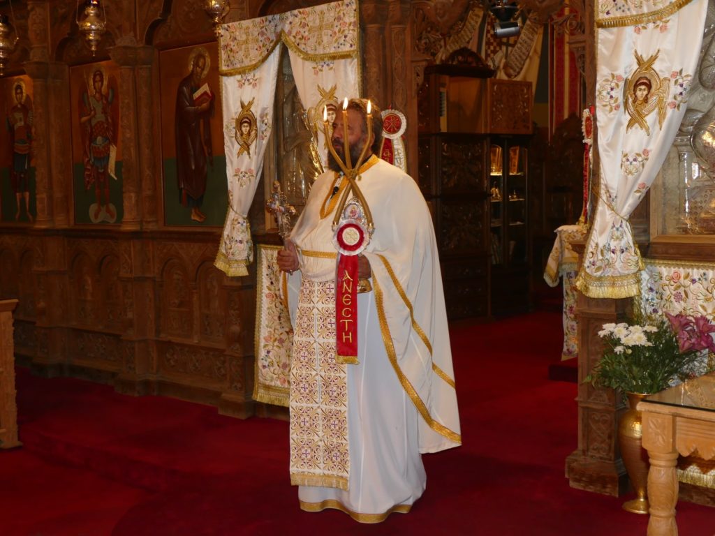 Έψαλλαν για τελευταία φορά το Χριστός Ανέστη στο Παραλίμνι