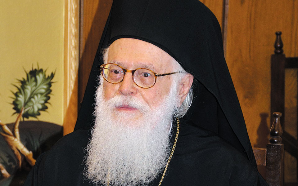 29 χρόνια στο πηδάλιο της Εκκλησίας της Αλβανίας