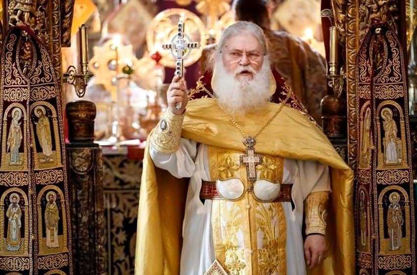 Rugăciuni pentru însănătoşirea părintelui Efrem Vatopedinul, la Patriarhie