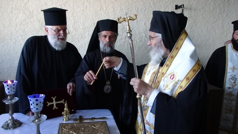 Ένα παλιό κτίσμα μετατράπηκε σε ναΰδριο στη Λέρο