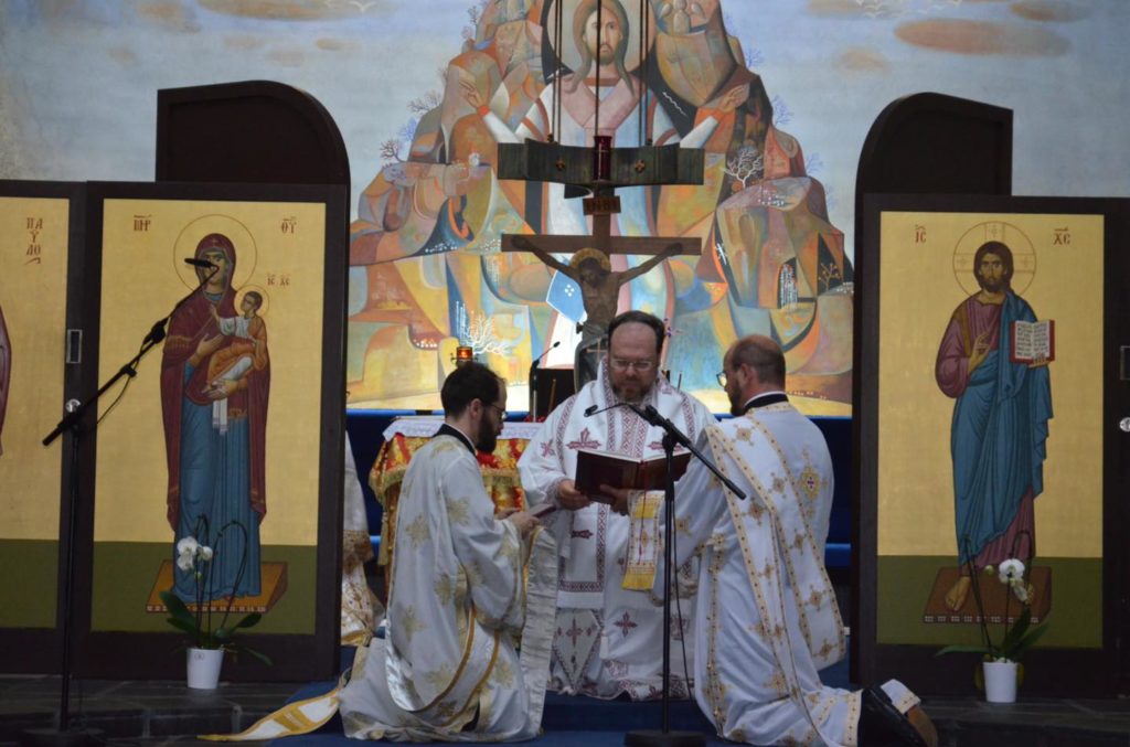 Ο Εσπερινός της Γονυκλισίας στο Σαμπεζύ της Γενεύης