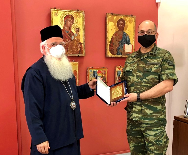 Επίσκεψη του νέου Διοικητή του 304 ΠΕΒ στον Μητροπολίτη Δημητριάδος