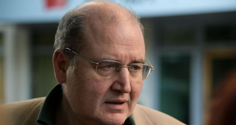 Ο Φίλης επιτίθεται ξανά στην Εκκλησία και στο μάθημα των Θρησκευτικών