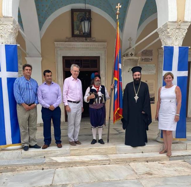 Ο Πρέσβης των ΗΠΑ στον Καθεδρικό Ναό Ύδρας