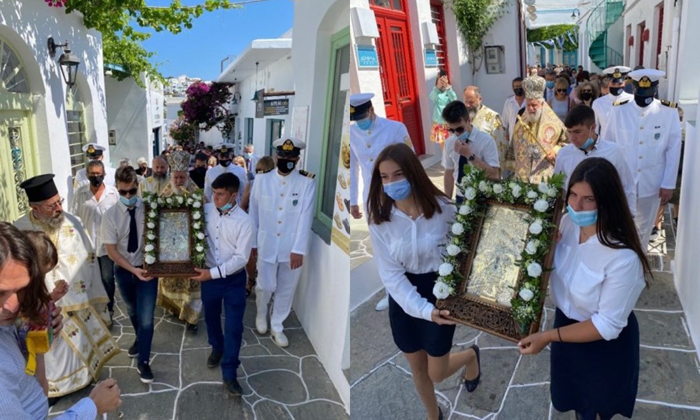 Η Παναγία στα χέρια των Σιφνίων ευλόγησε το νησί