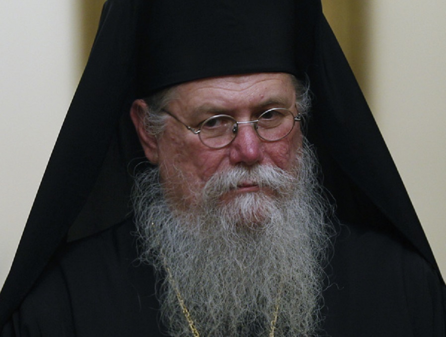 Απαντήσεις από τη Λίνα Μενδώνη ζητά ο Φιλίππων Στέφανος