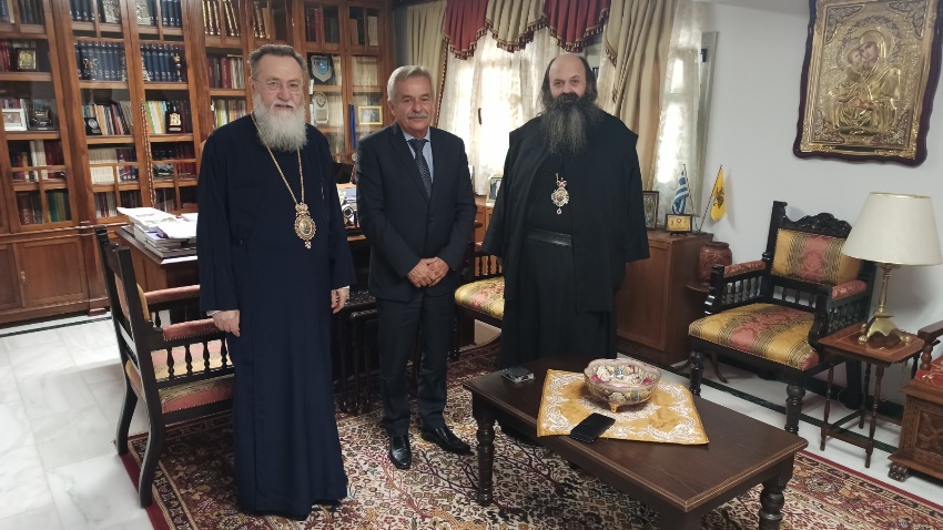 Στον Μητροπολίτη Κορίνθου ο βουλευτής Κ. Κόλλιας