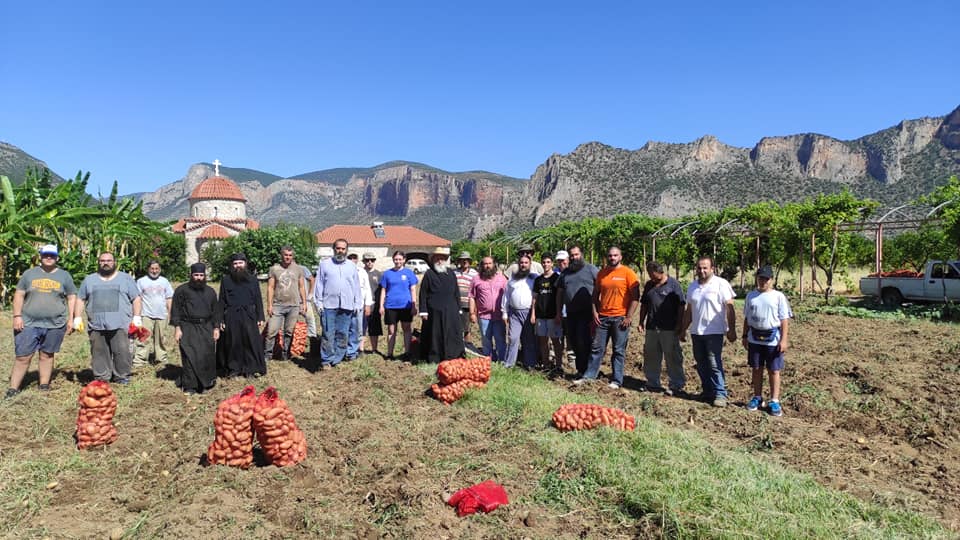 Η ευλογία της εργασίας και η χαρά της παγκοινιάς