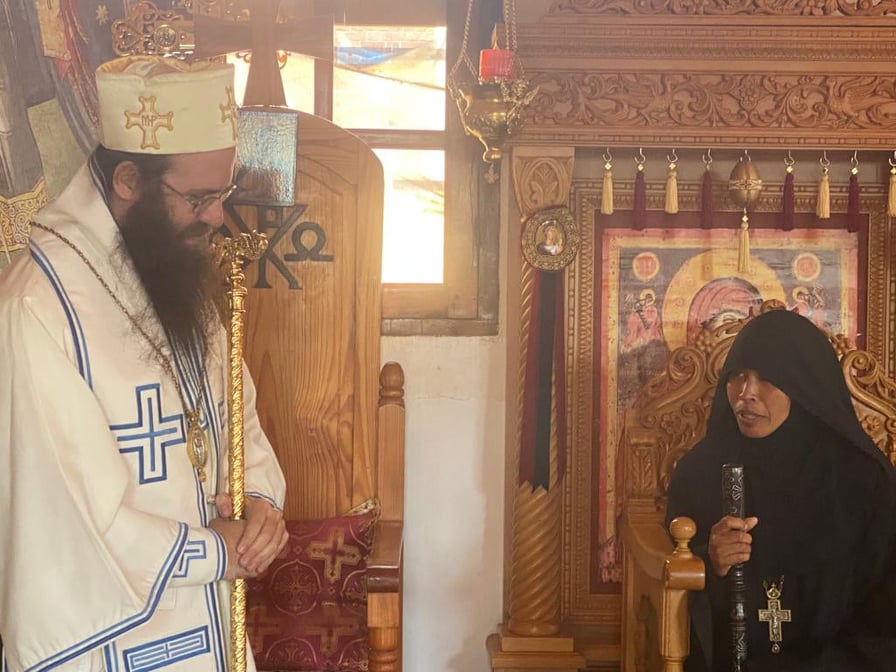 Ενθρόνιση ηγουμένης στην Ιερά Επισκοπή Τολιάρας