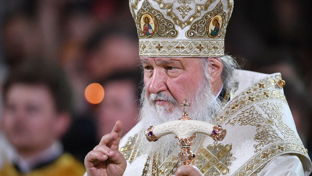 В день памяти первоверховных апостолов Петра и Павла Святейший Патриарх Кирилл совершил уставные богослужения в Александро-Невском скиту