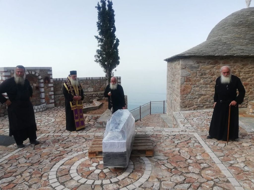 Στο Άγιο Όρος το σκήνωμα του μακαριστού Κινσάσας