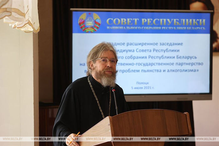 В ПОЛОЦКОМ СПАСО-ЕВФРОСИНИЕВСКОМ МОНАСТЫРЕ СОСТОЯЛОСЬ ВЫСТУПЛЕНИЕ СОПРЕДСЕДАТЕЛЯ ЦЕРКОВНО-ОБЩЕСТВЕННОГО СОВЕТА ПО ЗАЩИТЕ ОТ АЛКОГОЛЬНОЙ УГРОЗЫ МИТРОПОЛИТА ПСКОВСКОГО И ПОРХОВСКОГО ТИХОНА