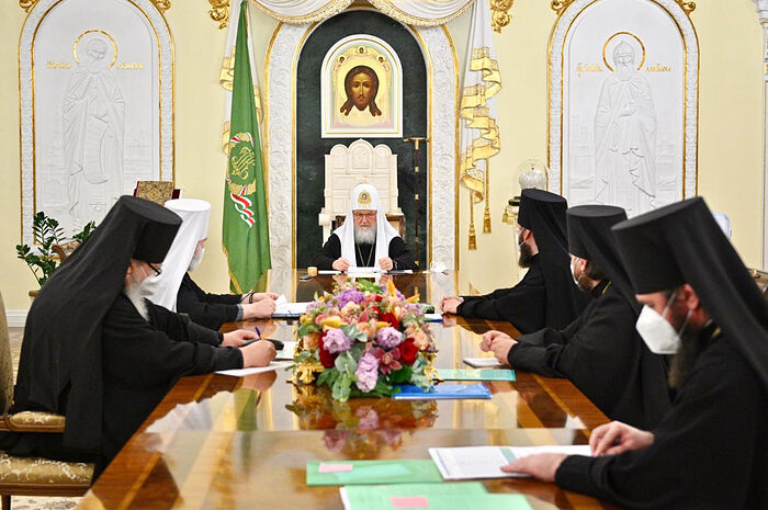 Святейший Патриарх Кирилл впервые возглавил заседание Архиерейского совета Московской митрополии