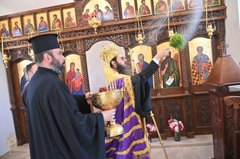 Освещаване на храм „Св. вмчк Георги“ в село Загражден