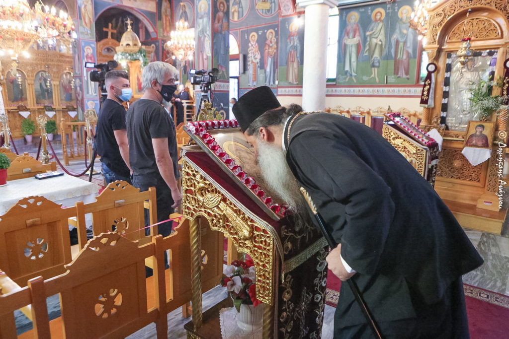 “Τα παιδιά μας θέλουν νόημα ζωής, θέλουν απαντήσεις”