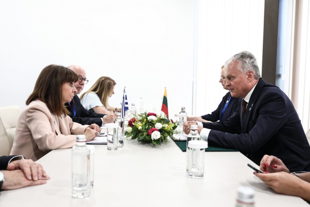 Παρέμβαση της ΠτΔ στη Σύνοδο της Πρωτοβουλίας των Τριών Θαλασσών