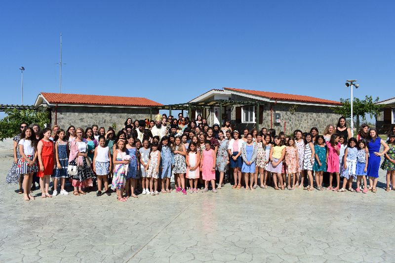 Ο Μητροπολίτης Μαρωνείας ιερούργησε στις Εκκλησιαστικές Κατασκηνώσεις